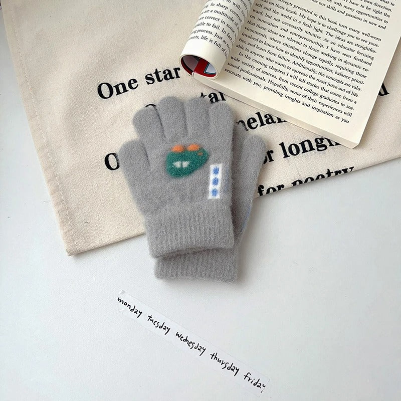 Soft knit toddler gloves for cold weather
