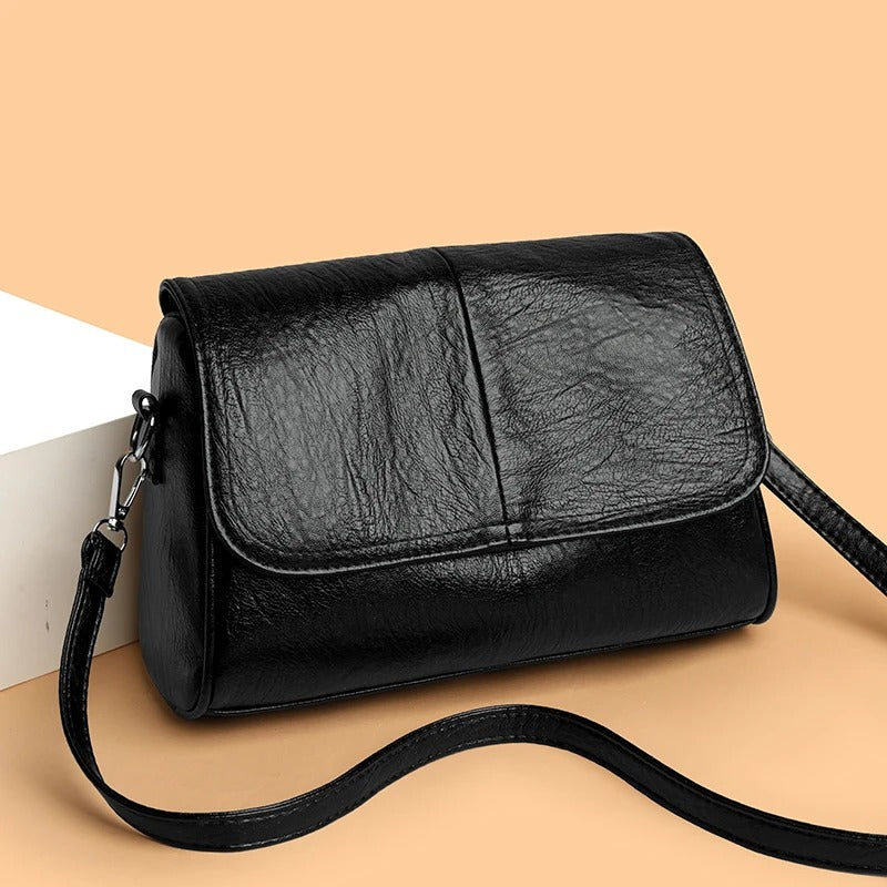 Retro Oil Wax PU Leather Crossbody Bag – Vintage Unisex Shoulder Purse with Flap Design