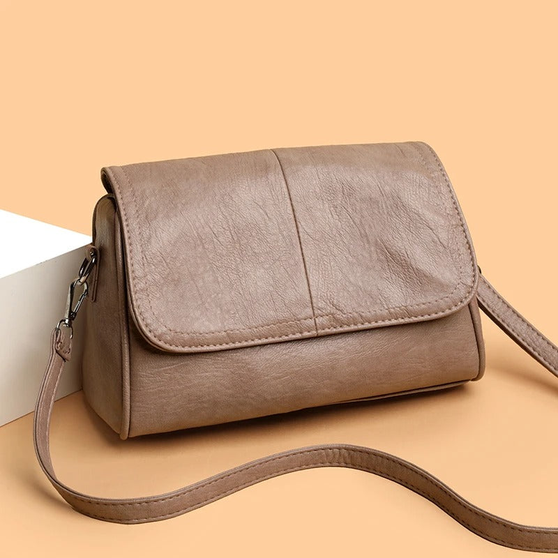 Retro Oil Wax PU Leather Crossbody Bag – Vintage Unisex Shoulder Purse with Flap Design