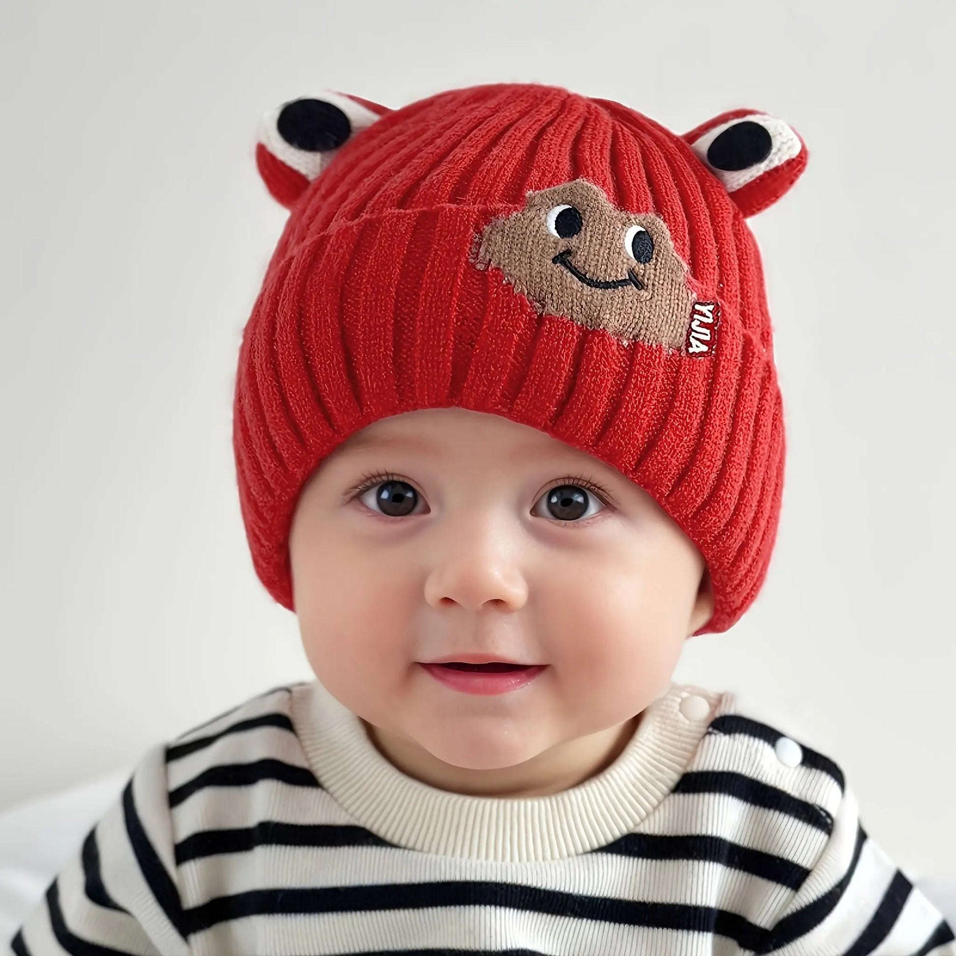 Unisex cartoon baby winter cap
