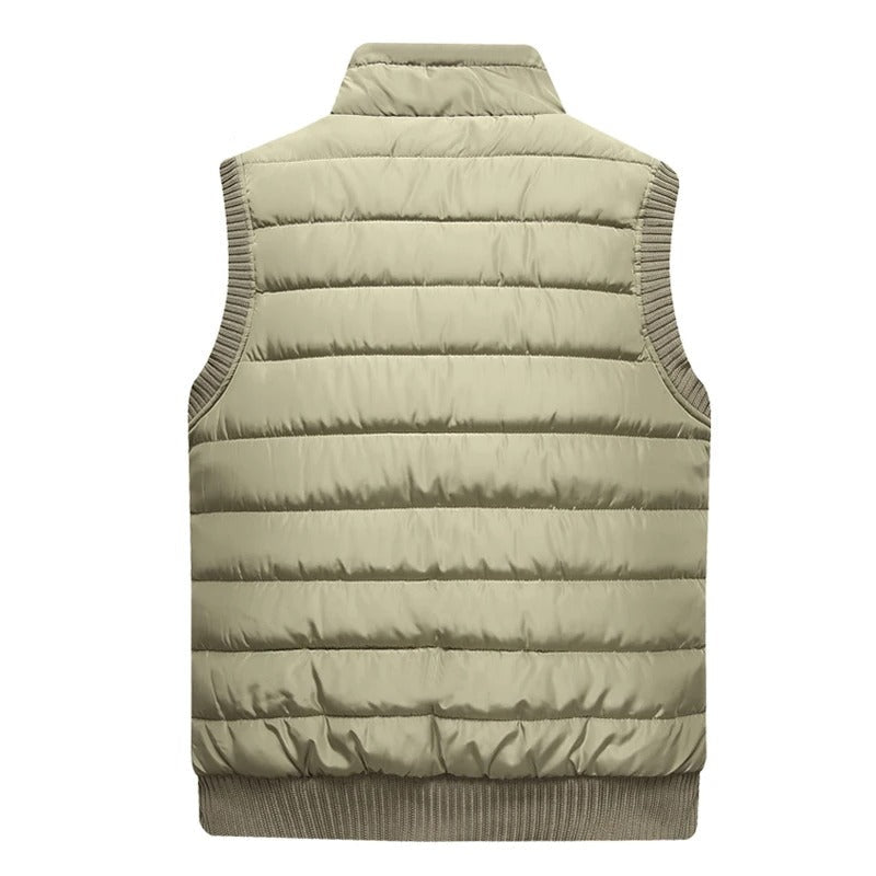 Warm outdoor sleeveless jacket